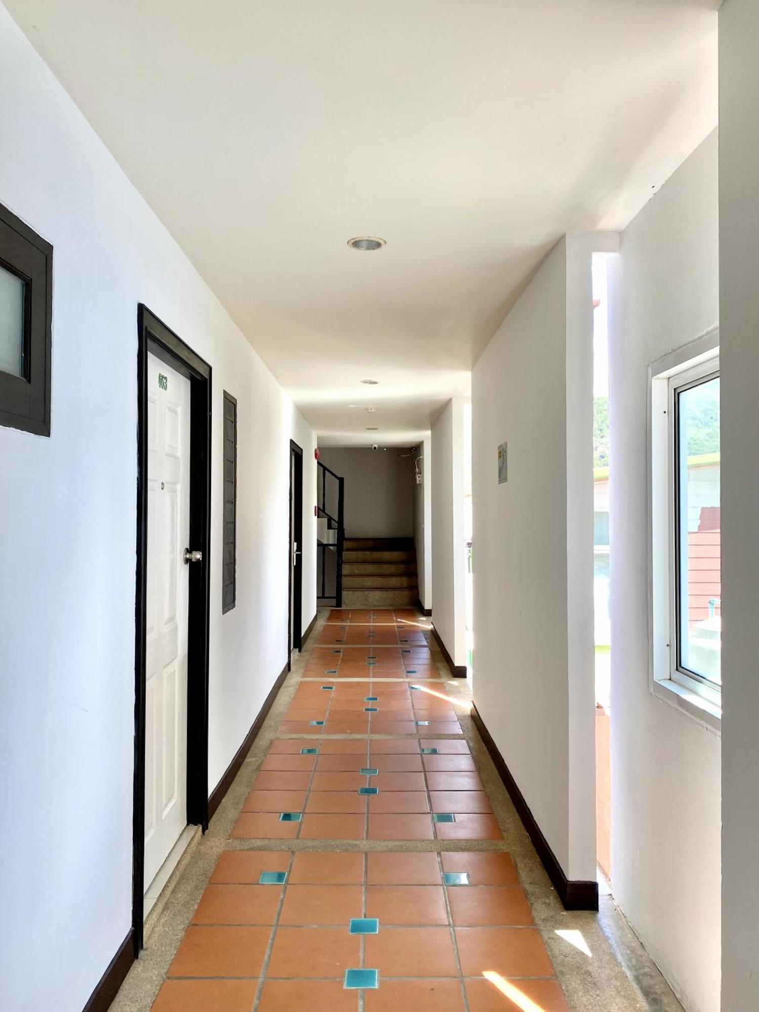 Apk Resort Patong Екстер'єр фото