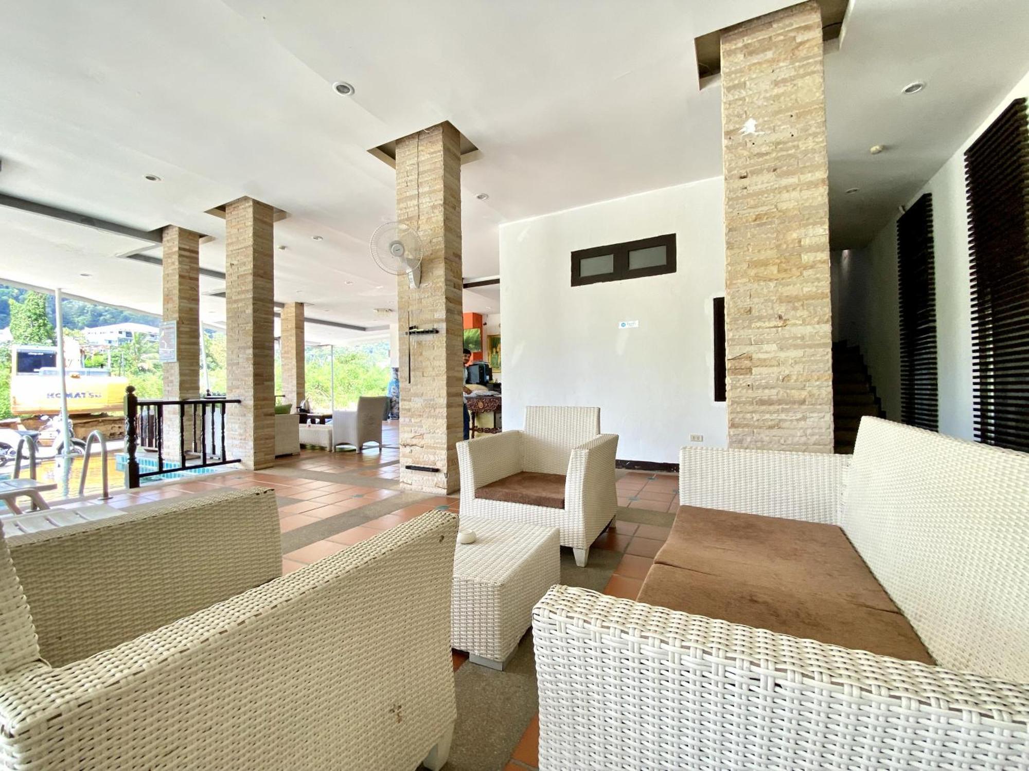 Apk Resort Patong Екстер'єр фото