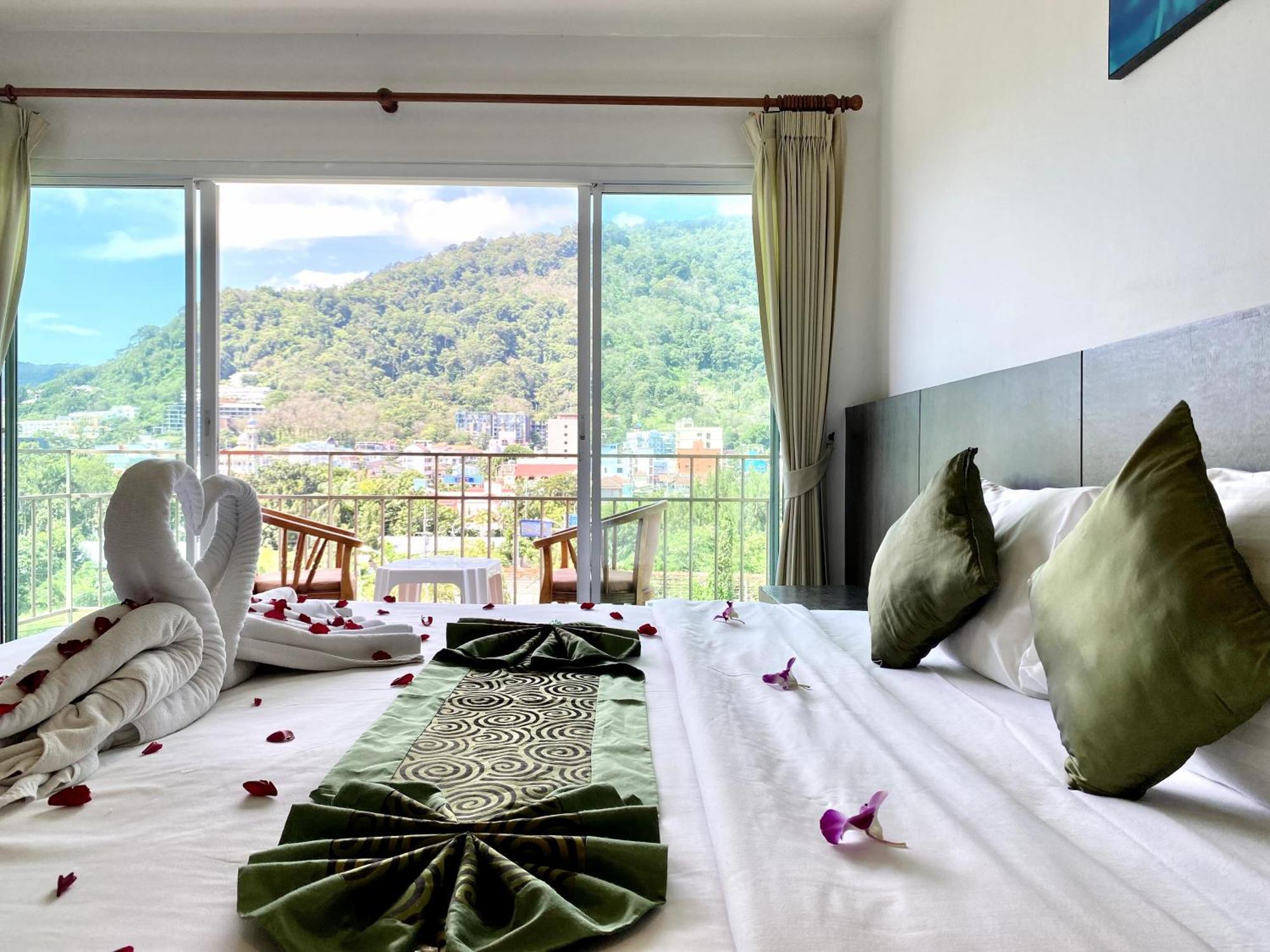 Apk Resort Patong Екстер'єр фото