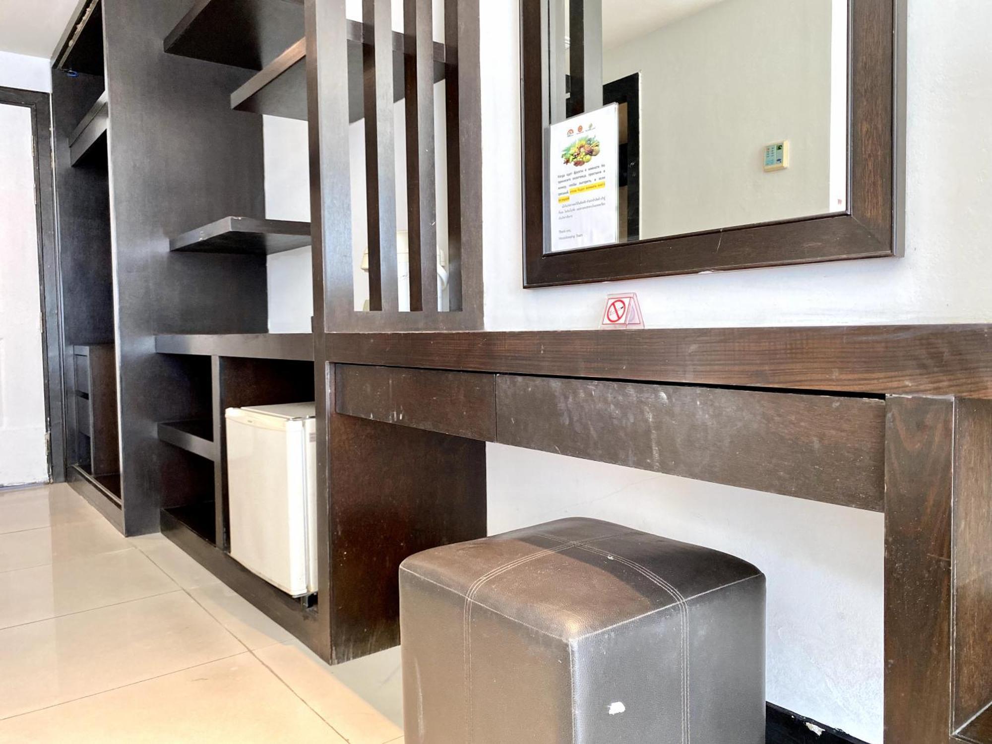 Apk Resort Patong Екстер'єр фото